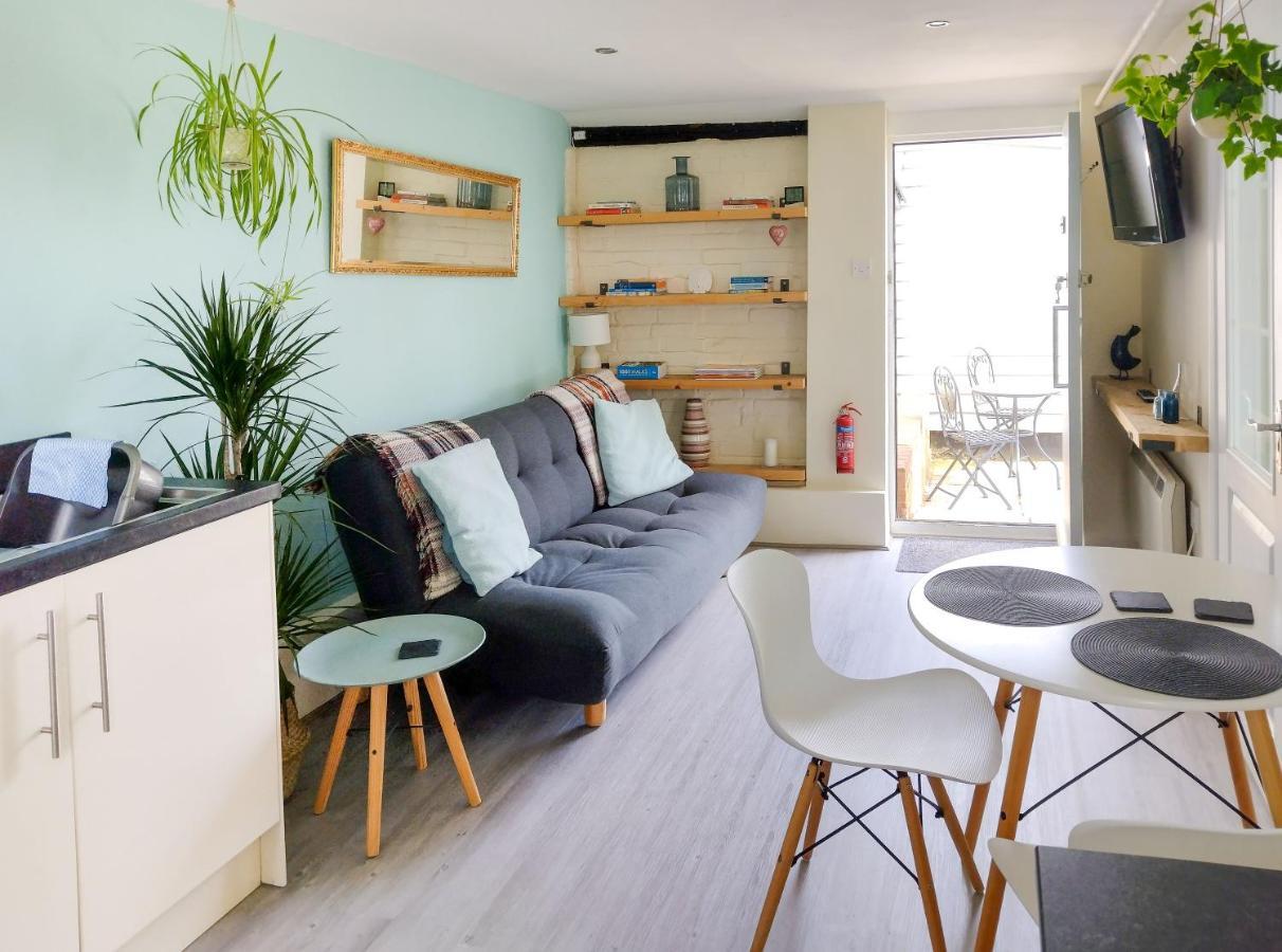 The Annexe Apartamento Hawkedon Exterior foto